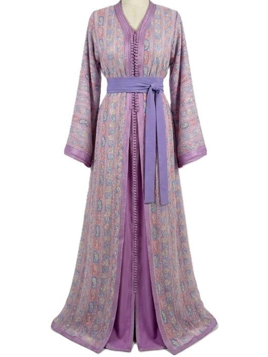 Takchita Sari Lila